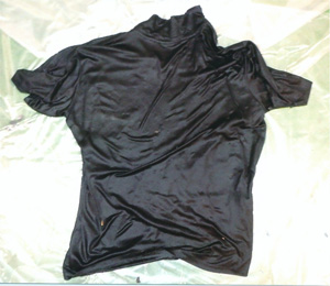半袖ポロシャツ（黒色）の写真