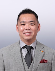 株式会社鹿島アントラーズFC 代表取締役社長小泉文明