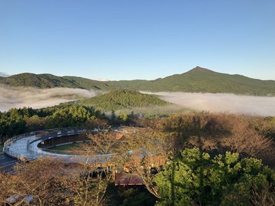 キャンプ&リゾート 花やさと山