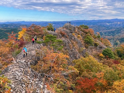 生瀬富士の岩稜