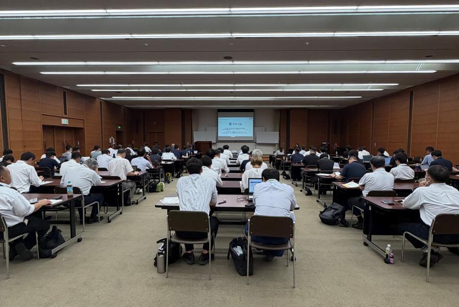 調整会議の写真