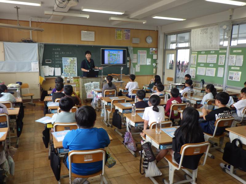 説明の様子、写真