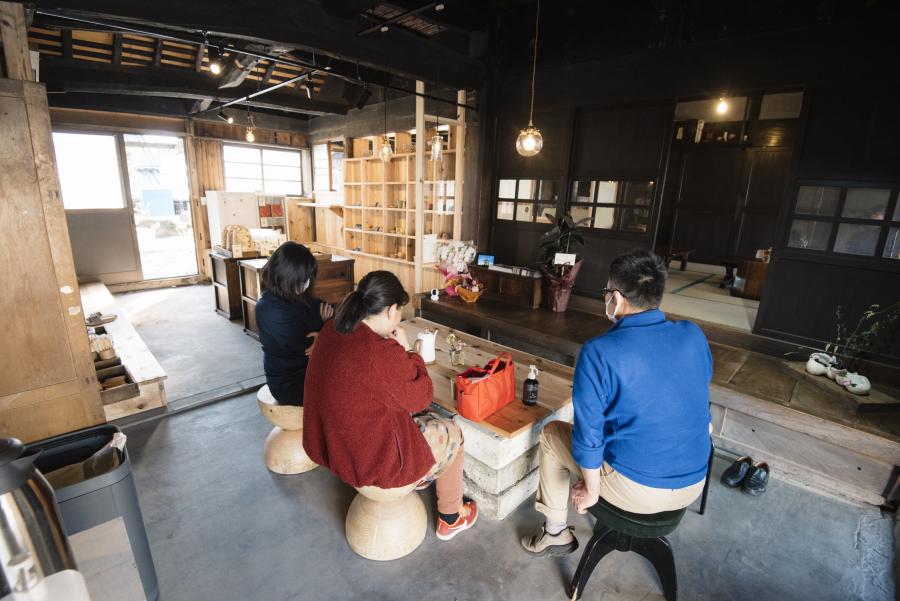 たまり場