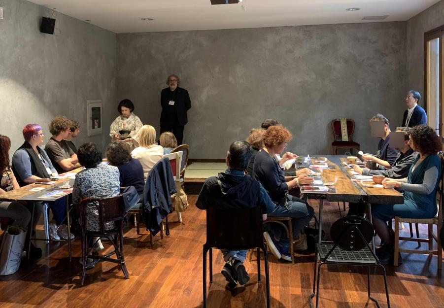 映画館のお茶会1