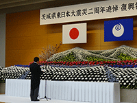 東日本大震災二周年追悼・復興祈念式典に出席