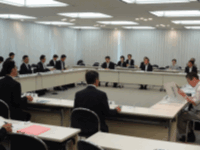 「全国都道府県議会議長会 各委員会」に出席