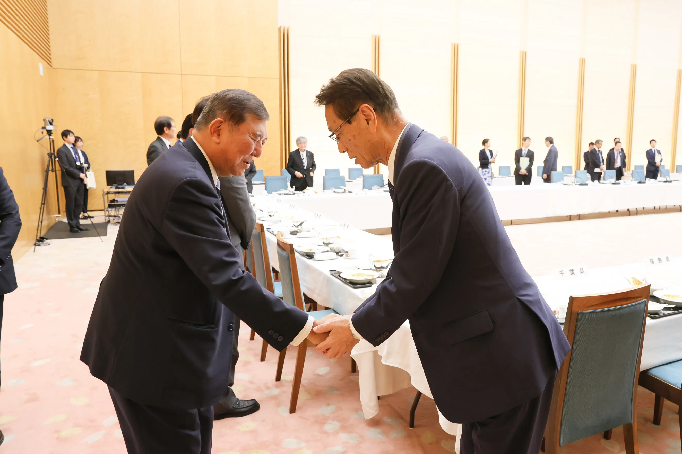 懇談会の様子2