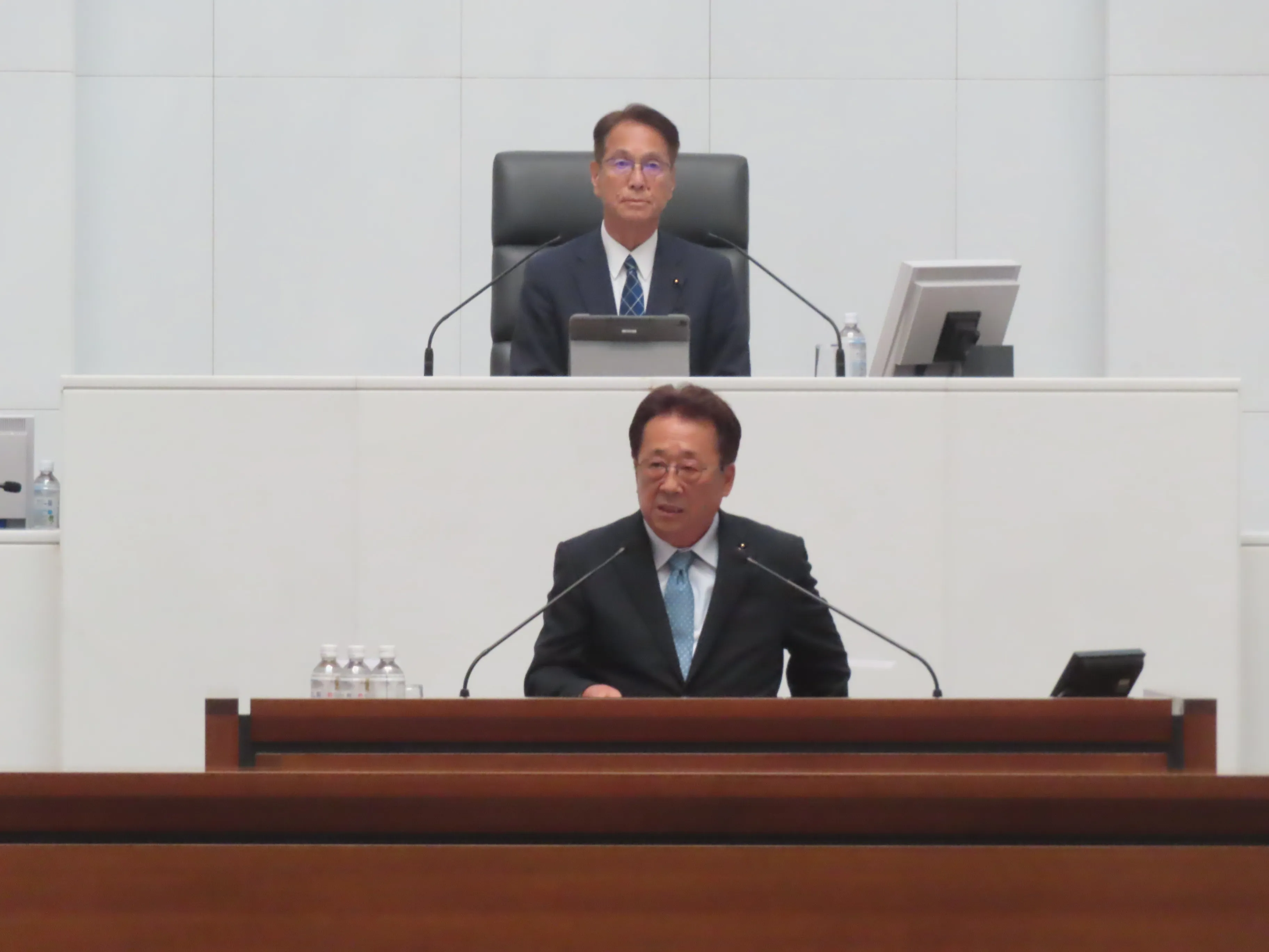 本会議の様子2