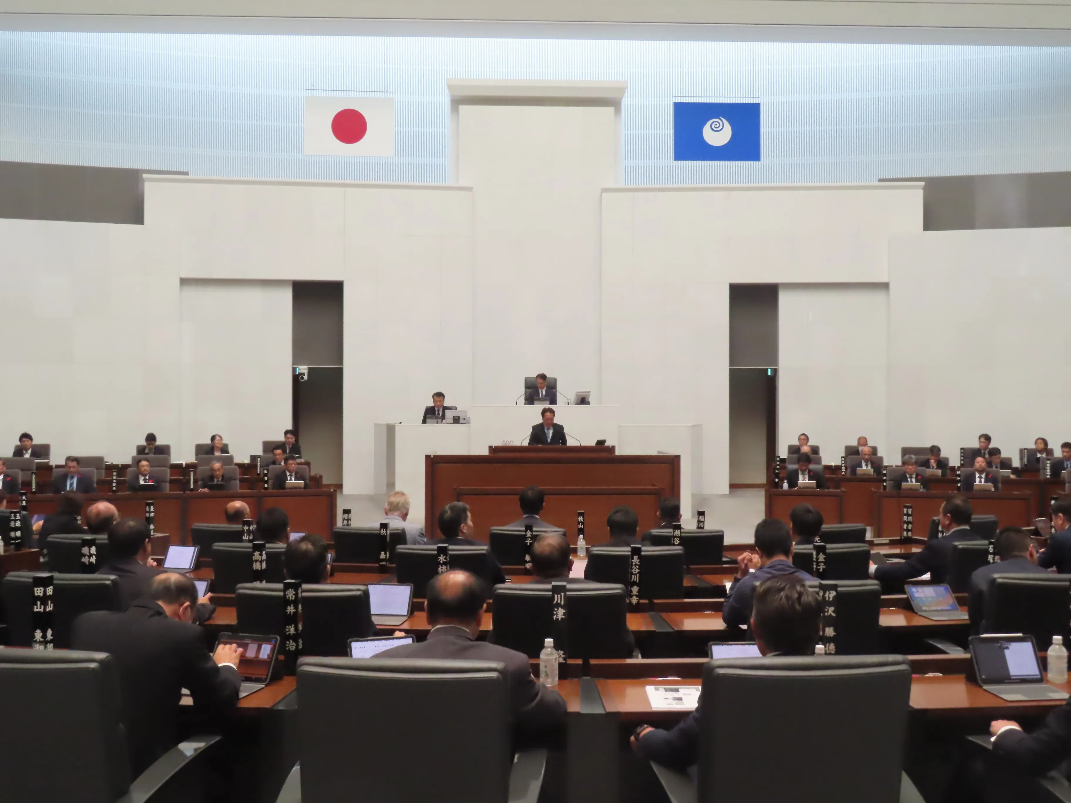 本会議の様子4