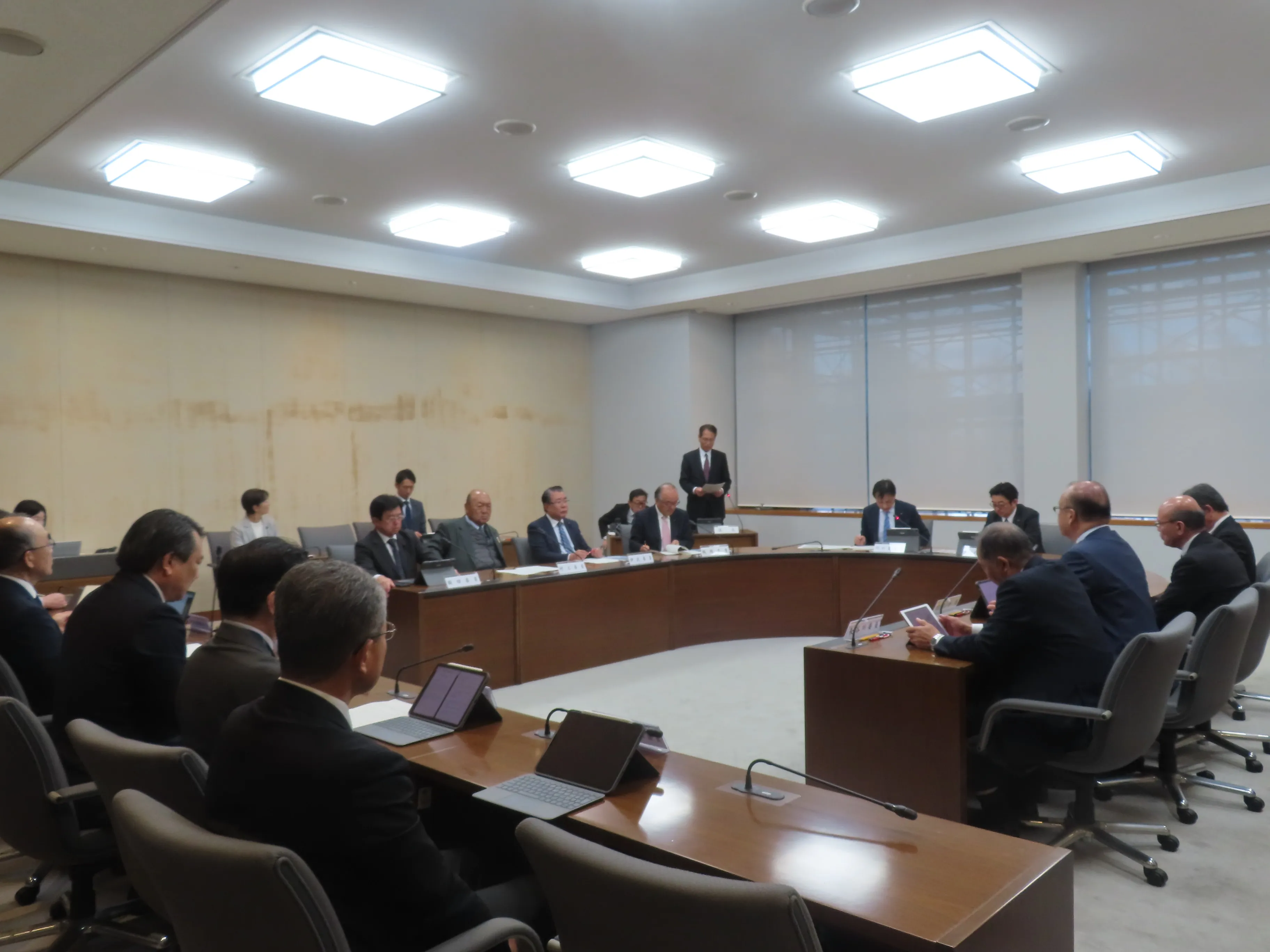 委員会の様子１