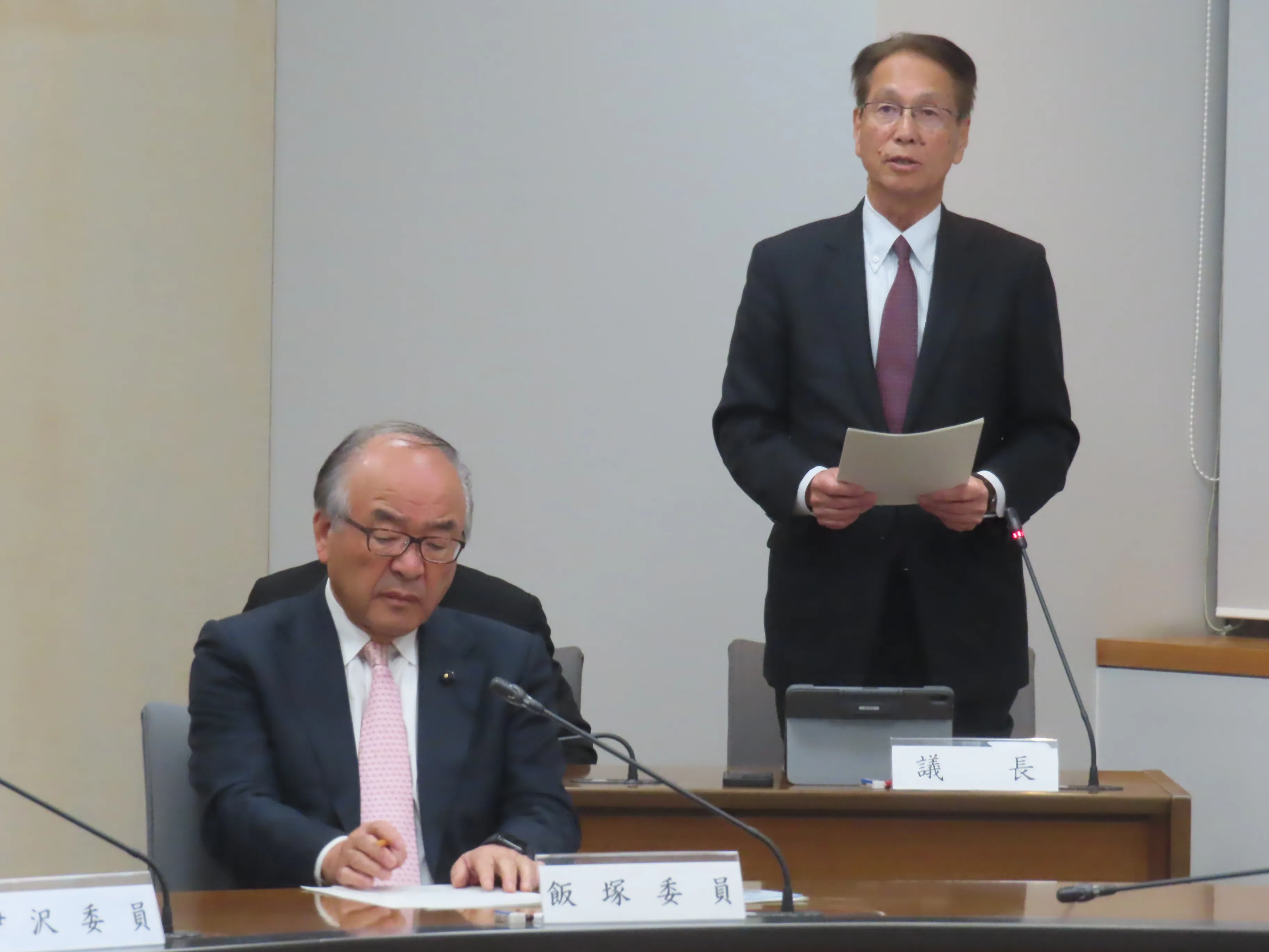 委員会の様子２