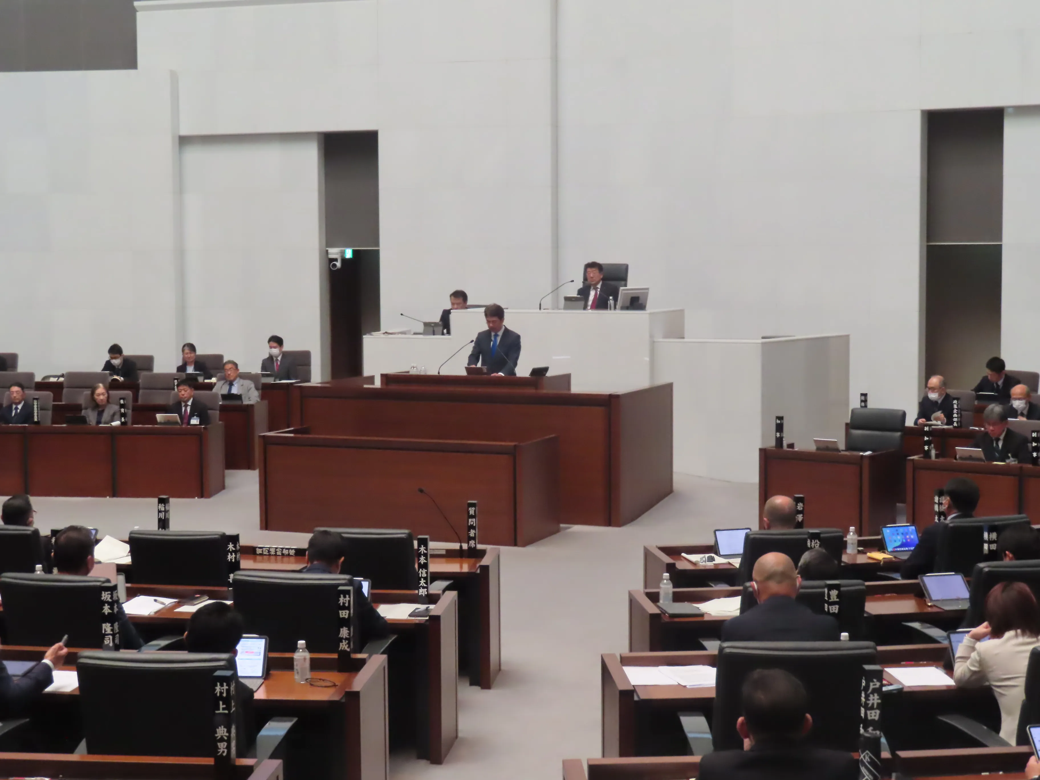 定例会の様子１