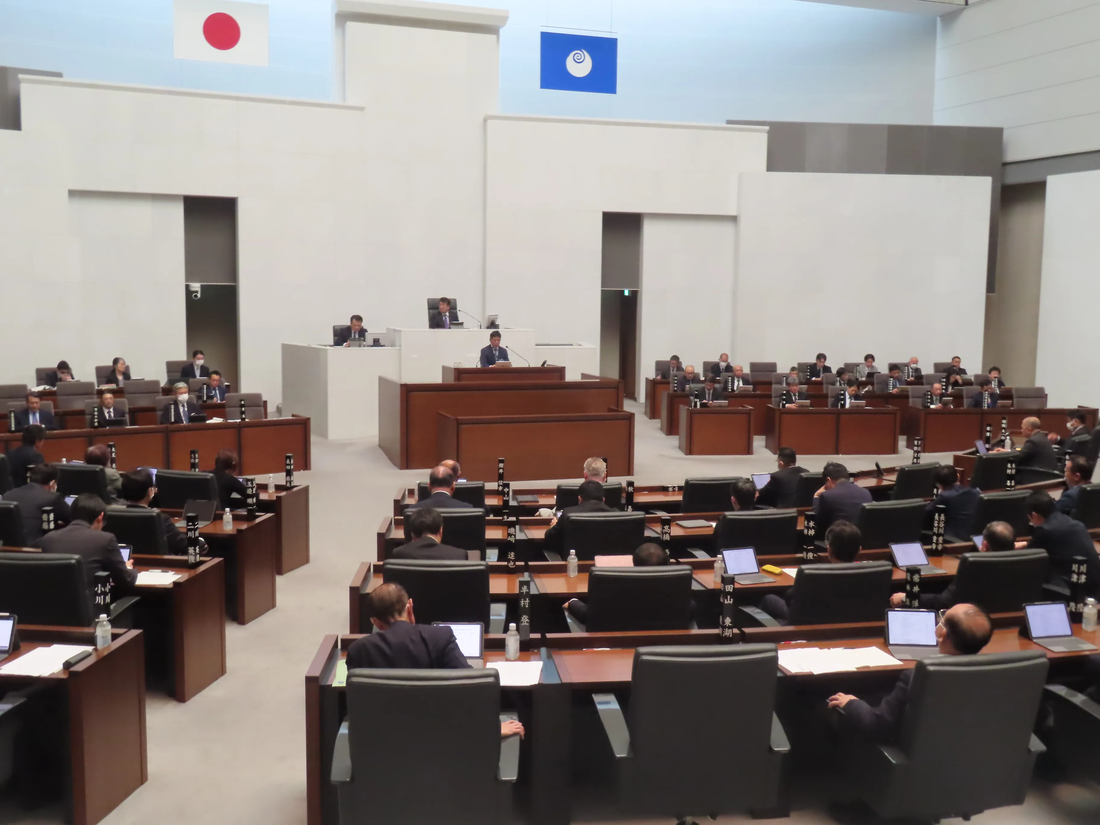 定例会の様子４