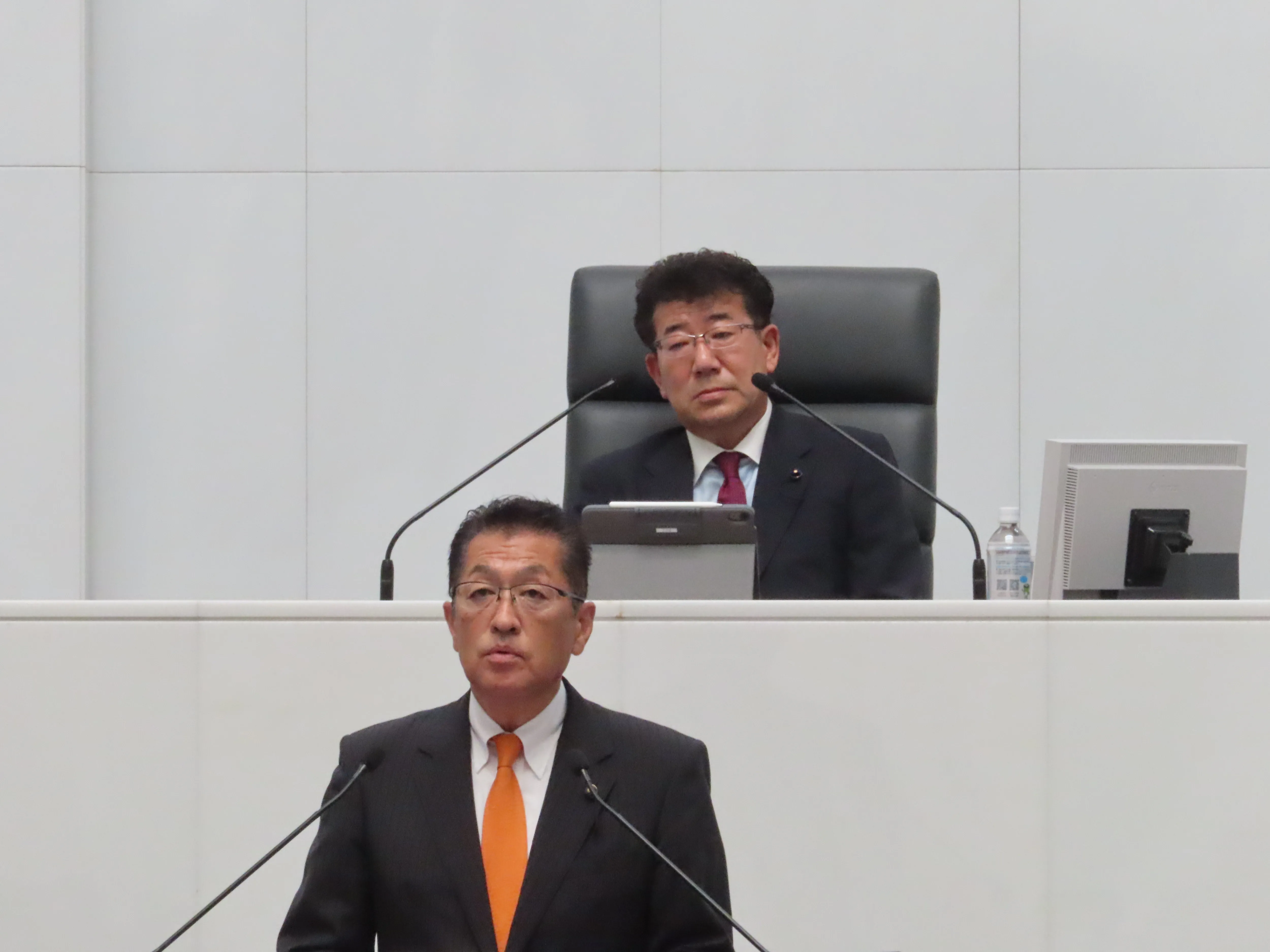 議会の様子２