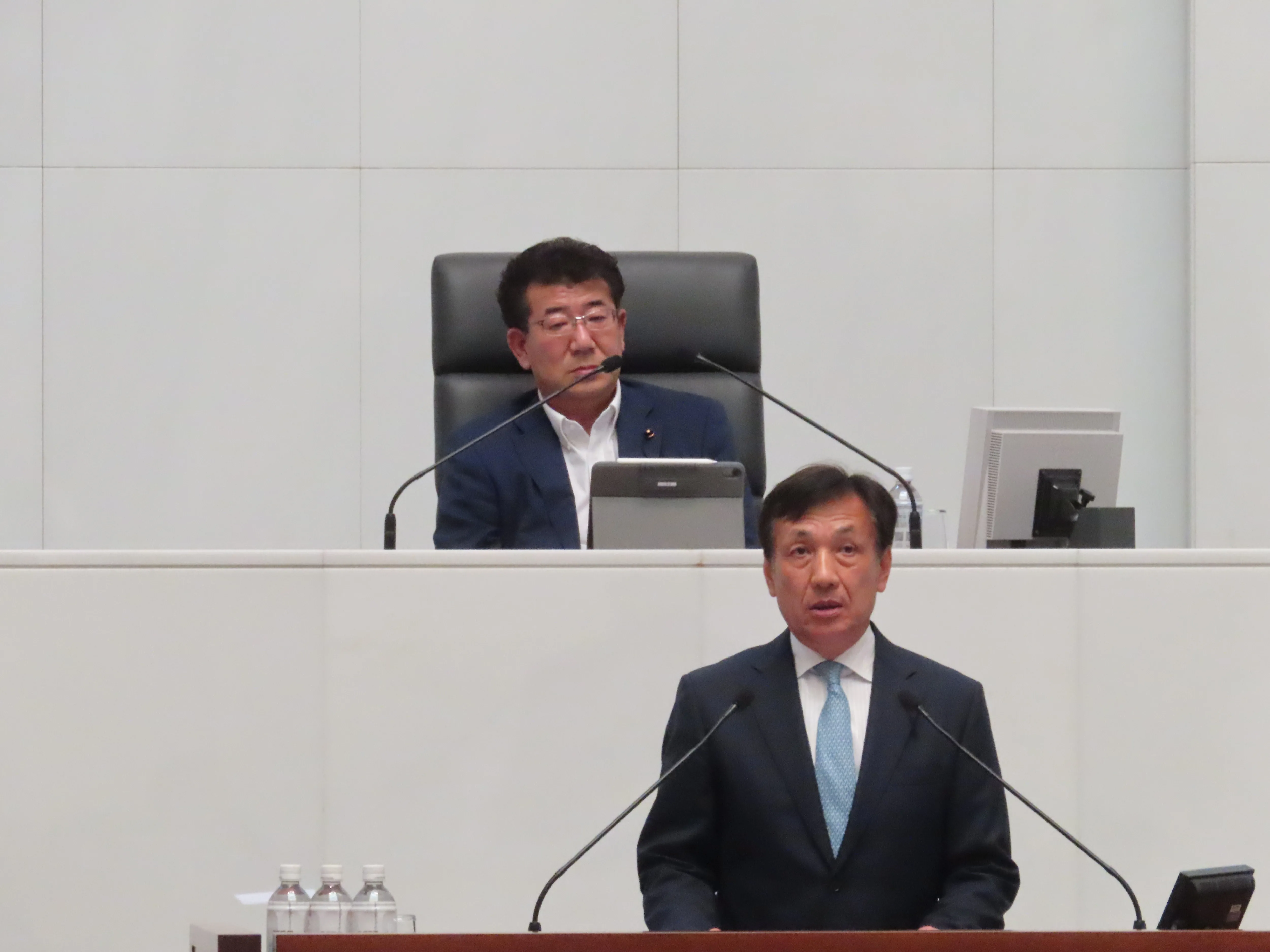 議会の様子４