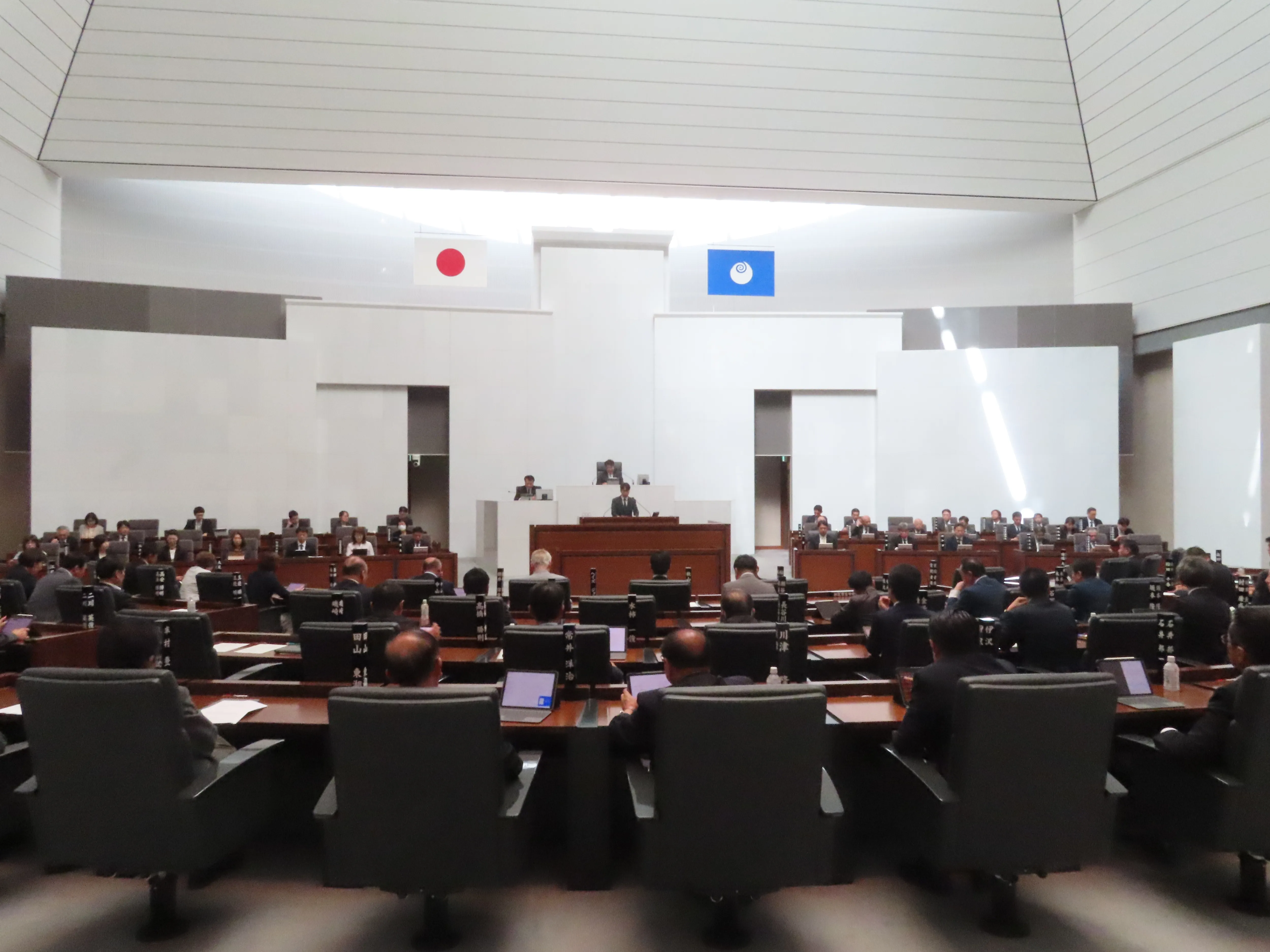 議会の様子１