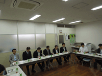JAかしまなだにおいて説明を受ける様子