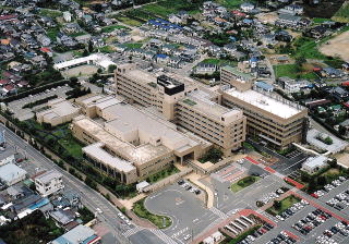 茨城県立中央病院の外観