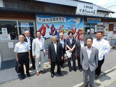 かあちゃんの店を視察