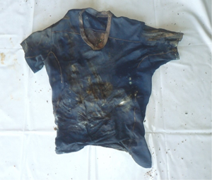 半袖Tシャツ（紺色）の写真