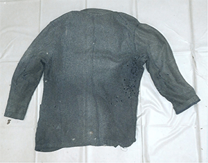 ジャケット（灰色）背面の写真