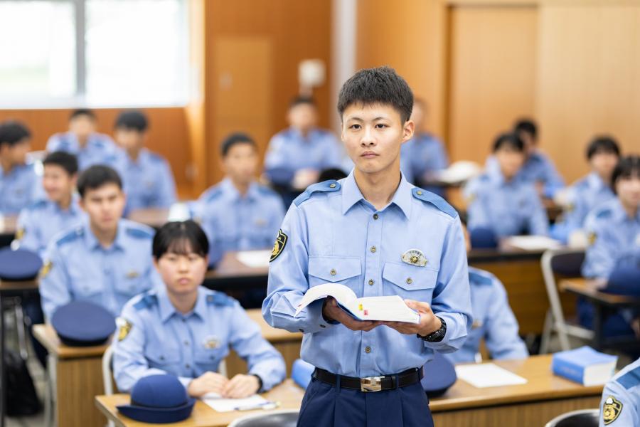 警察学校