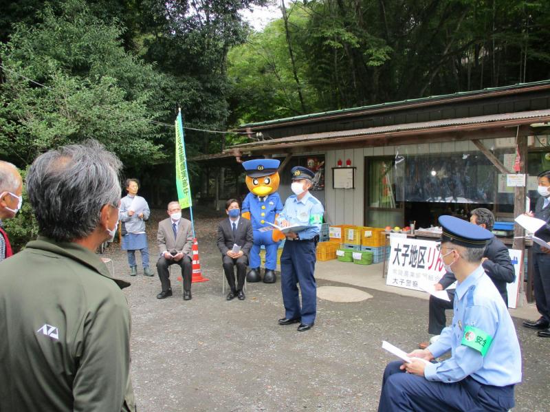 りんご自警団出陣式及び合同パトロールの実施01