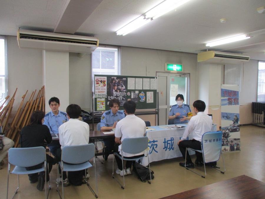 公安系公務員合同説明会実施