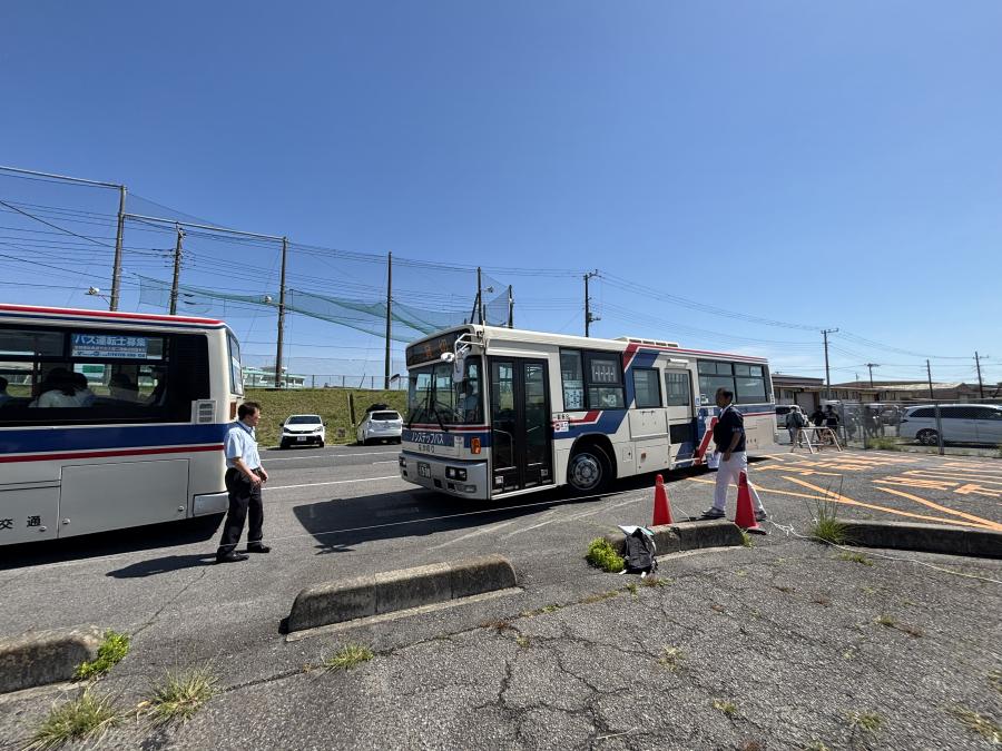 R7シャトルバスイメージ