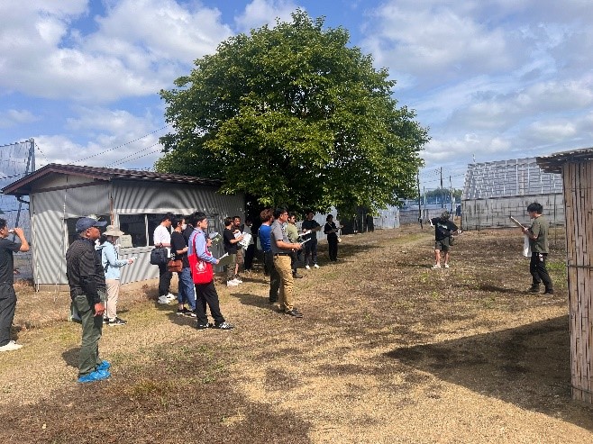写真2　若松についての説明